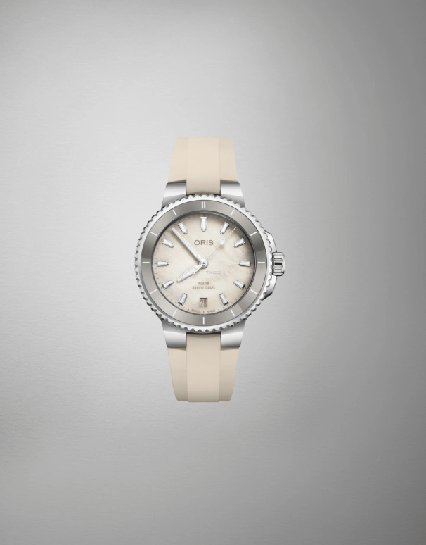豪利时,Aquis 36.50毫米,36.50毫米,不锈钢,米色,自动上弦,日历,41小时,01 733 7792 4151,01 733 7792 4151-07 4 19 61FC
