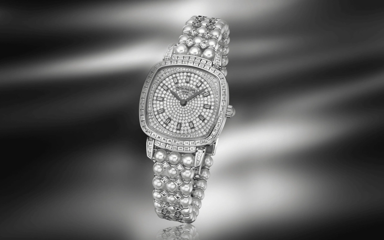 Patek Philippe,Gondolo 31mm,31mm,White Gold,Handwound,44hours,In-house Caliber,7042,7042/100G-010