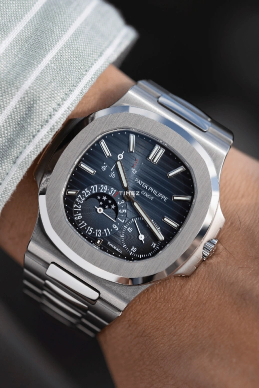 Patek Philippe,Nautilus 40mm,40mm,Stainless Steel,Blue,Automatic,Moonphase,Day,Power Reserve Indicator,5712,5712/1A-001-TiffanyCo