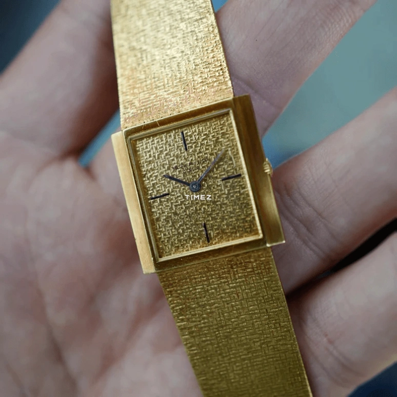 百达翡丽,其它 30x26毫米,30x26毫米,黄金,黄金色,手动上弦,44小时,自制机芯,3491J