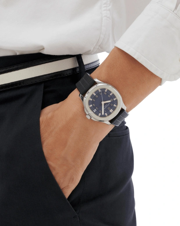 百达翡丽,Aquanaut 38毫米,38毫米,精钢,黑色,自动上弦,日历,自制机芯,手雷,5065A,5065A-001