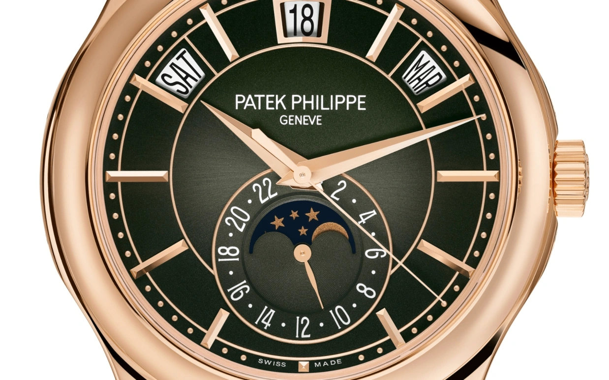Patek Philippe,Complications 40.20mm,40.20mm,Rose Gold,Green,Automatic,Moonphase,Annual Calendar,Month,Date,45hours,In-house Caliber,Lautaro Martínez,5205R,5205R-011