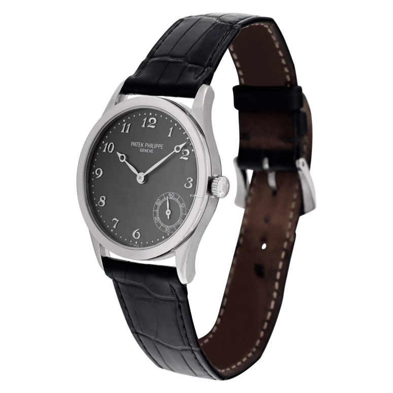 Patek Philippe,Calatrava 33mm,33mm,White Gold,Black,Automatic,48hours,In-house Caliber,5026G,5026G-001