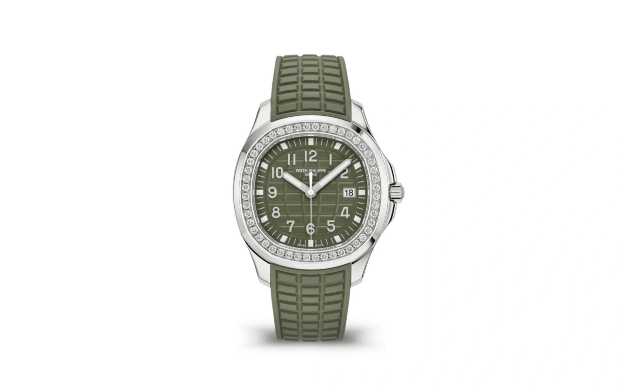 Patek Philippe,Aquanaut 38.80mm,38.80mm,Stainless Steel,Green,Quartz,Day,In-house Caliber,5267,5267/200A-011