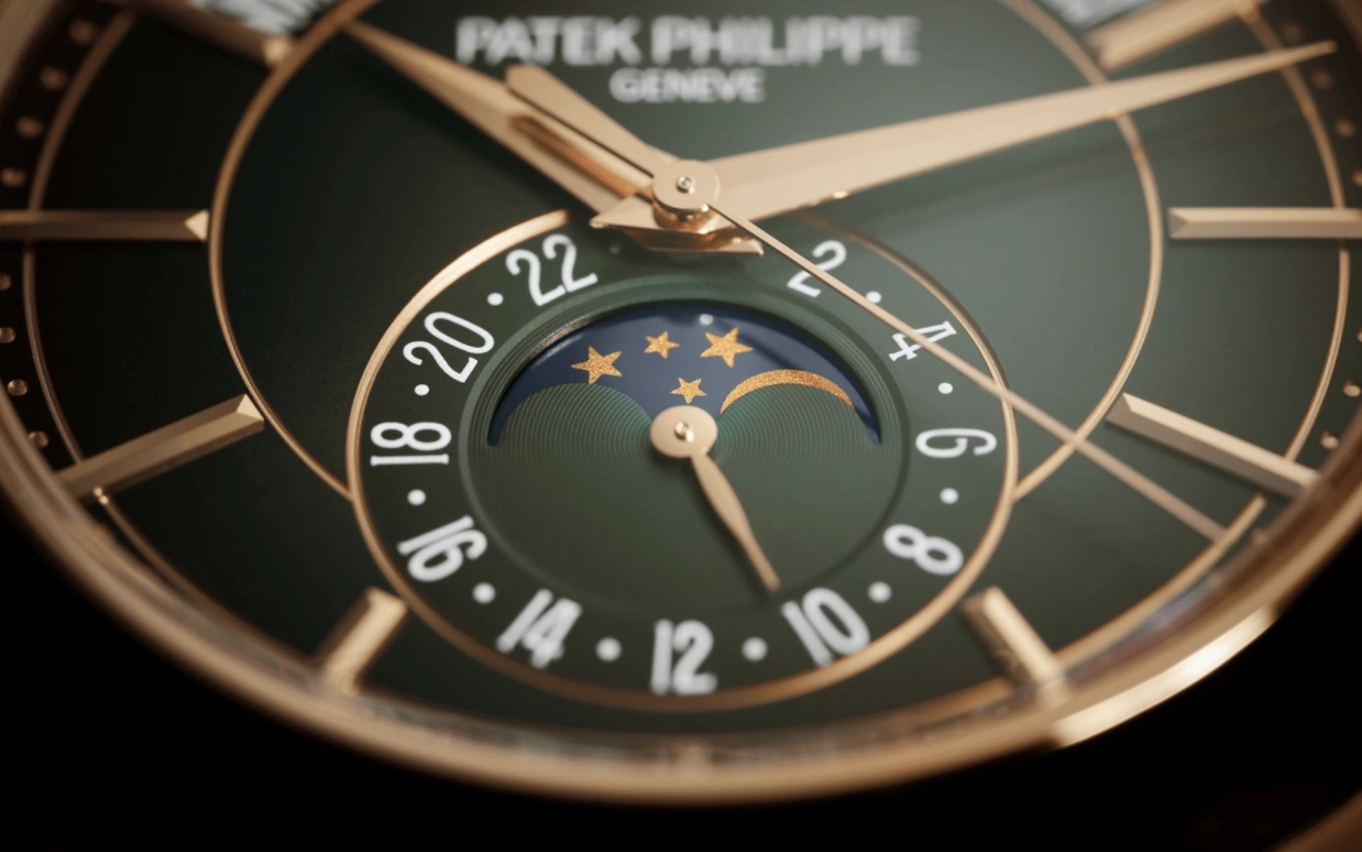 Patek Philippe,Complications 40.20mm,40.20mm,Rose Gold,Green,Automatic,Moonphase,Annual Calendar,Month,Date,45hours,In-house Caliber,Lautaro Martínez,5205R,5205R-011