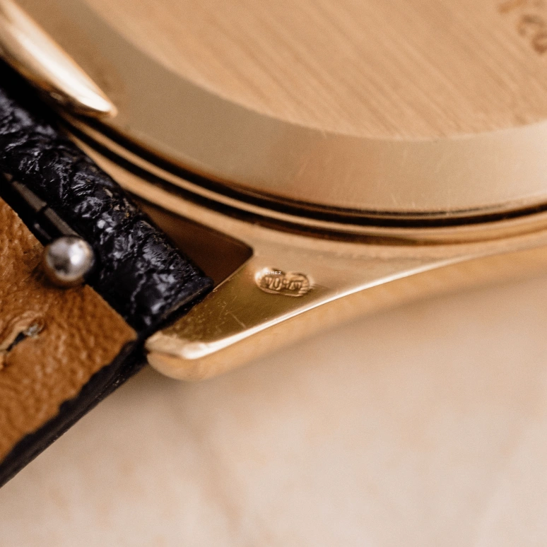 百达翡丽,Calatrava 31.50毫米,31.50毫米,玫瑰金,银白色,手动上弦,44小时,自制机芯,3923R Harrods