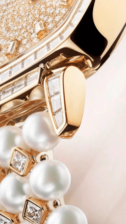 百达翡丽,Gondolo 31x34.80毫米,31x34.80毫米,玫瑰金,玫瑰金色,手动上弦,44小时,自制机芯,7042,7042/100R-010