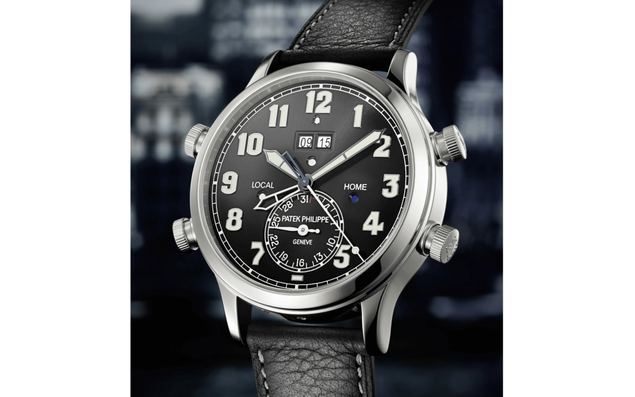 Patek Philippe,Complications 42.20mm,42.20mm,Platinum,Black,Automatic,Day,Dule Time,Alarm,5520P,5520P-001