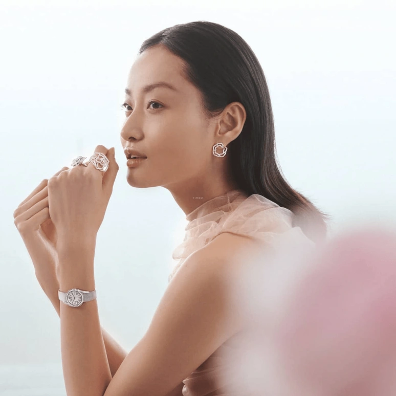 伯爵,创意 26毫米,26毫米,白金,银色,自制机芯,蓝宝石,水晶玻璃,镶嵌,镶钻,G0A44212