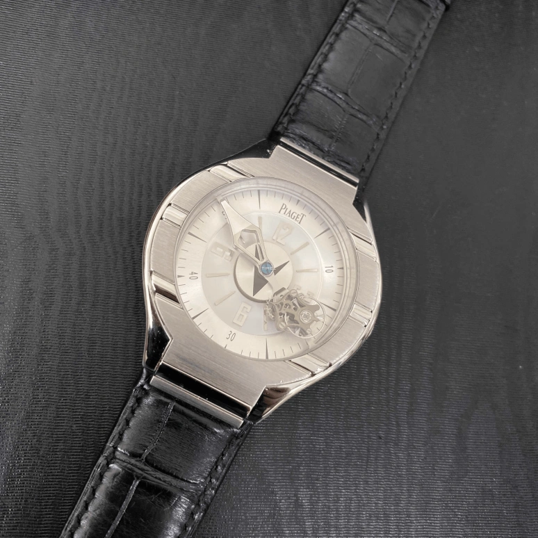伯爵,Polo 45毫米,45毫米,白金,银色,手动上弦,陀飞轮,80小时,G0A31123