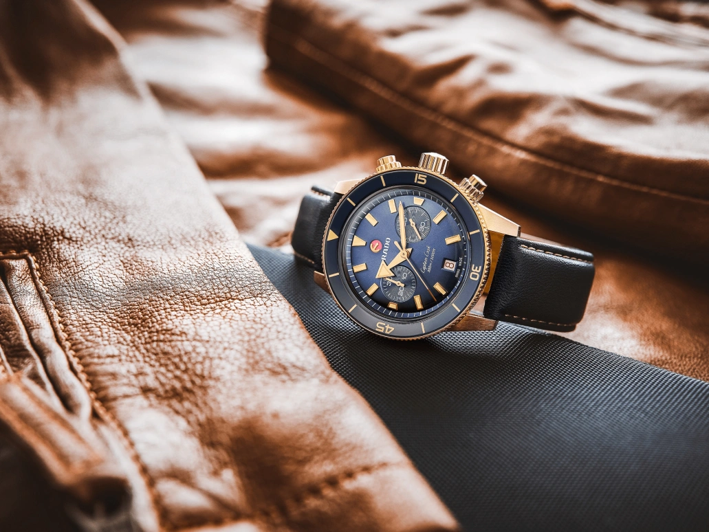 Rado,Captain Cook 43mm,43mm,Bronze,Ceramic,Blue,Automatic,Chronograph,Day,R32146208