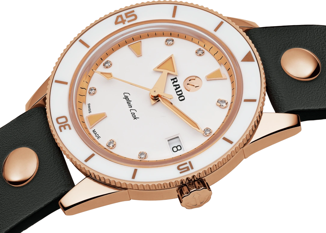 Rado,Captain Cook 37mm,37mm,Stainless Steel,Ceramic,White,Automatic,Day,In-house Caliber,R32139708