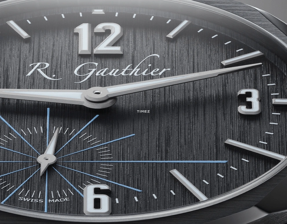 Romain Gauthier,C by Romain Gauthier 41mm,41mm,Titanium,Black,Handwound,60hours,In-house Caliber,MON00541