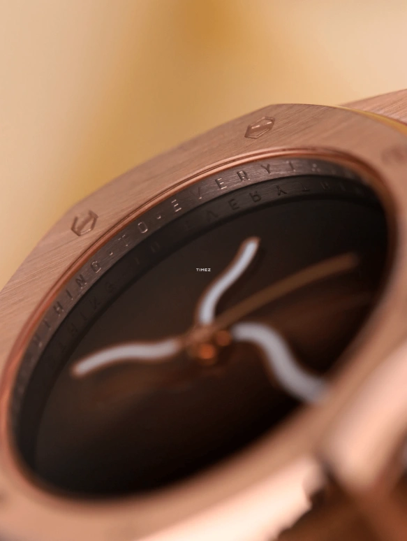 Safrezo,曲线橡树 38x39.60毫米,38x39.60毫米,不锈钢,棕色,自动上弦,蓝宝石,其他,CO,CO-B03-R