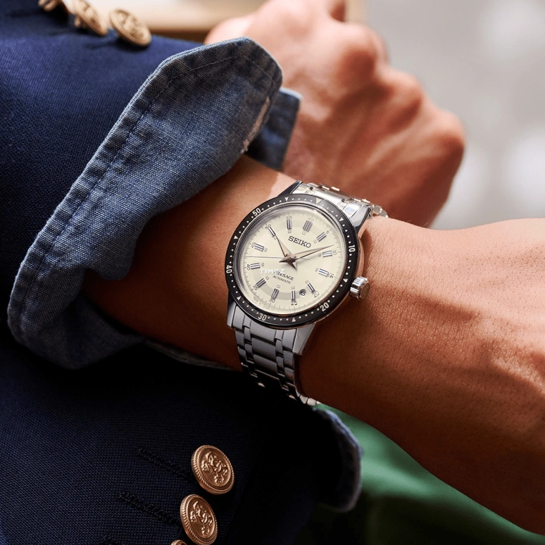 Seiko,Presage 39.50mm,39.50mm,Stainless Steel,White,Automatic,Day,Dule Time,Anti-magnetic,SARY235