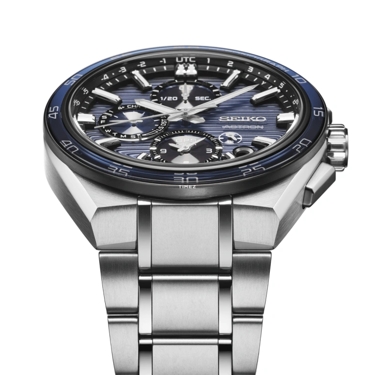 精工,Astron 44.10毫米,44.10毫米,钛,蓝色,黑色,石英,计时,万年历,日历,动力储存指示,自制机芯,蓝宝石,水晶玻璃,SSH175J1
