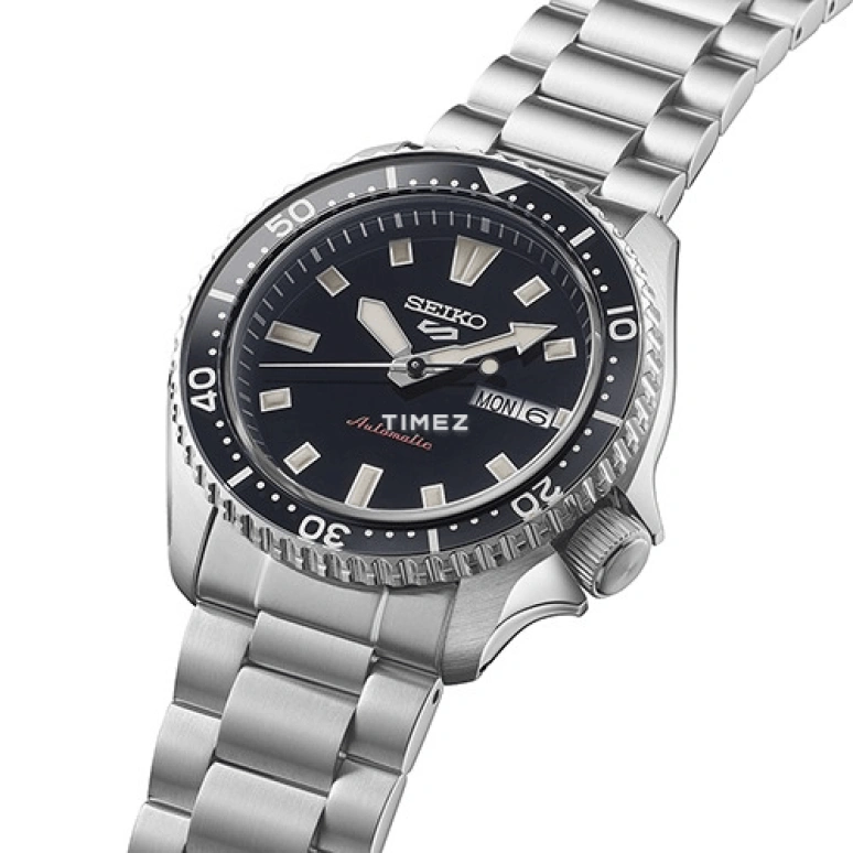 Seiko,5 Sports 42.50mm,42.50mm,Stainless Steel,Black,Automatic,Date,Day,Anti-magnetic,SBSA305