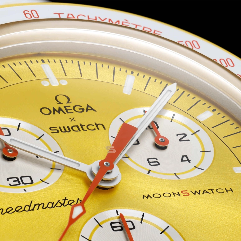 Swatch,MoonSwatch 42mm,42mm,Bioceramic,Yellow,Quartz,Chronograph,Rattrapante,SO33J100