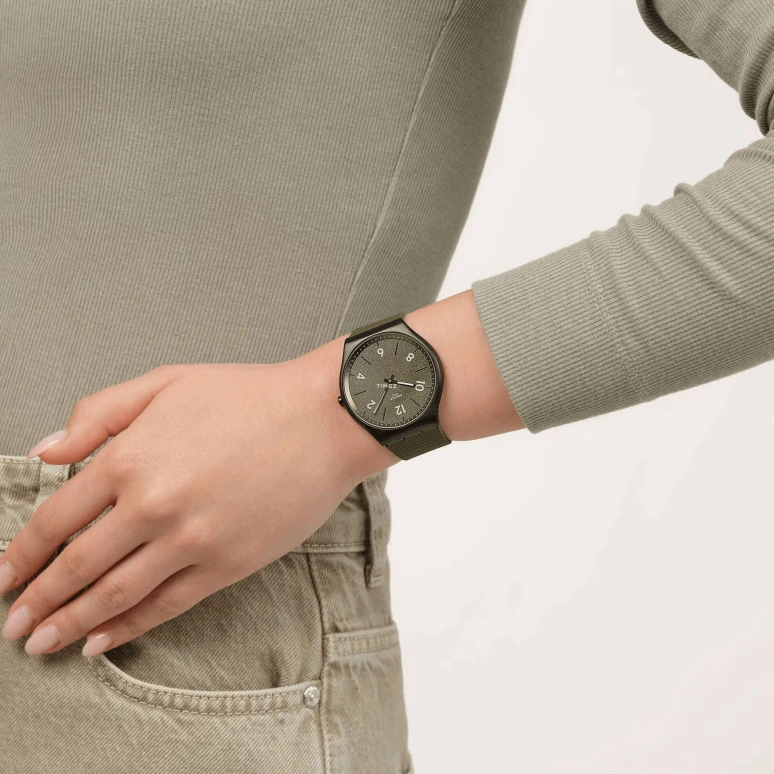 斯沃琪,SKIN 42毫米,42毫米,精钢,墨绿色,石英,圆形,黑色,SS07B115