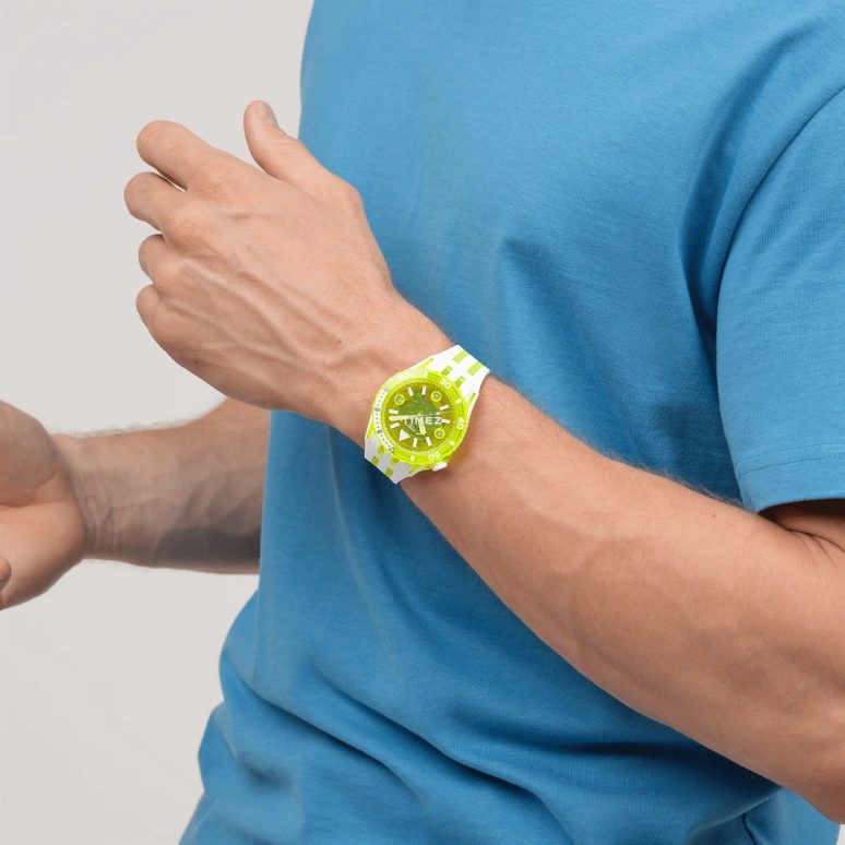 Swatch,SCUBAQUA 44x51.50mm,44x51.50mm,Bio-sourced,Bioceramic,Transparent,Yellow,Quartz,Round,Yellow,SSCU09J100