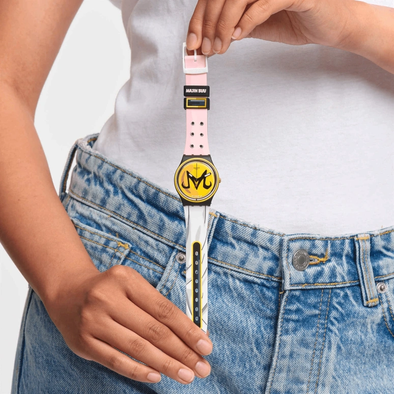 Swatch,Originals 34mm,34mm,Plastic,Yellow,Quartz,Sapphire,Crystal Glass,Round,GZ358