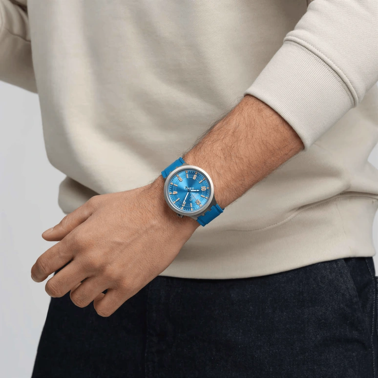 斯沃琪,Swatch Essentials 47毫米,47毫米,不锈钢,蓝色,石英,蓝宝石,水晶玻璃,圆形,SB07S115