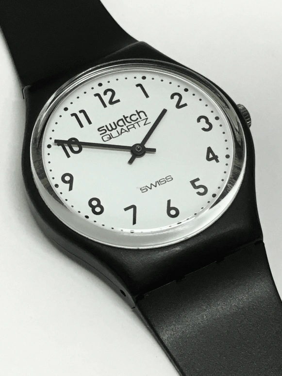 Swatch,Other 34mm,34mm,Plastic,White,Quartz,Sapphire,Crystal Glass,Tonneau,GB001