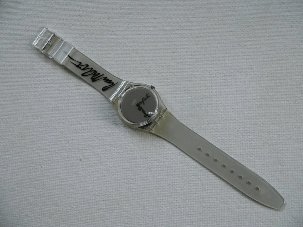 Swatch,Other 34mm,34mm,Plastic,Grey,Quartz,Sapphire,Crystal Glass,Tonneau,GZ143