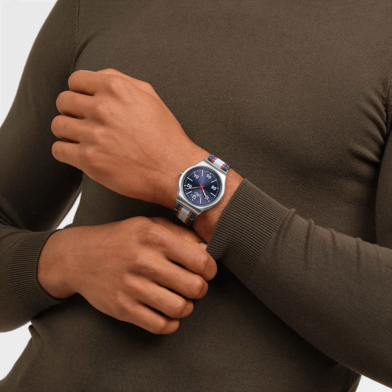 Swatch,SKIN 42mm,42mm,Stainless Steel,Blue,Quartz,Round,Gray,SS07S148
