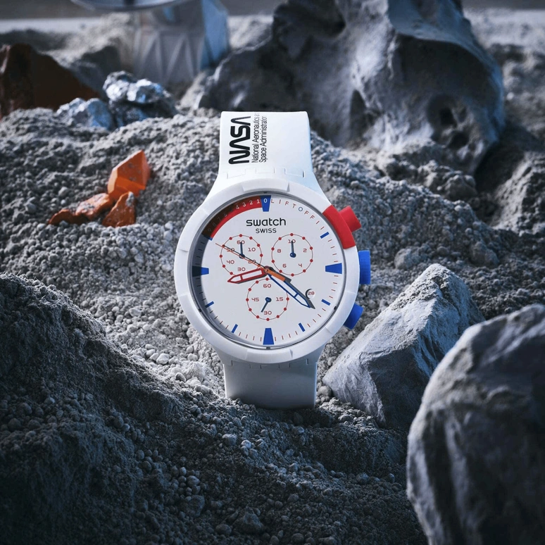 斯沃琪,THE BOLD 47毫米,47毫米,生物陶瓷,陶瓷,白色,蓝宝石,水晶玻璃,SB04Z400