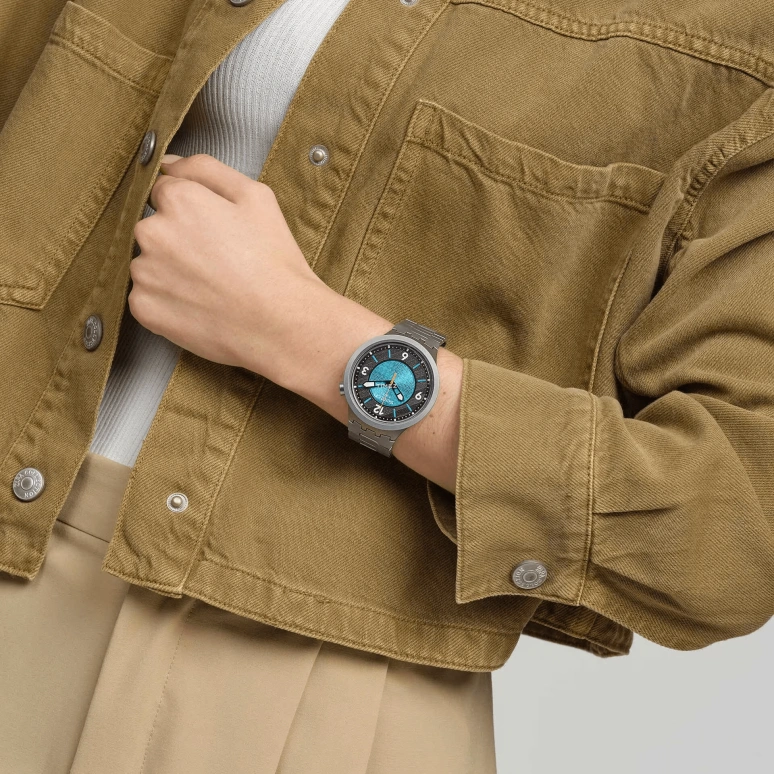 Swatch,Other 47mm,47mm,Stainless Steel,Black,Blue,Quartz,Round,Gray,SB07S116G