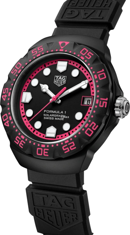 泰格豪雅,F1 38毫米,38毫米,精钢,黑色,石英,日历,太阳能充电,WBY111D,WBY111D.FT8084