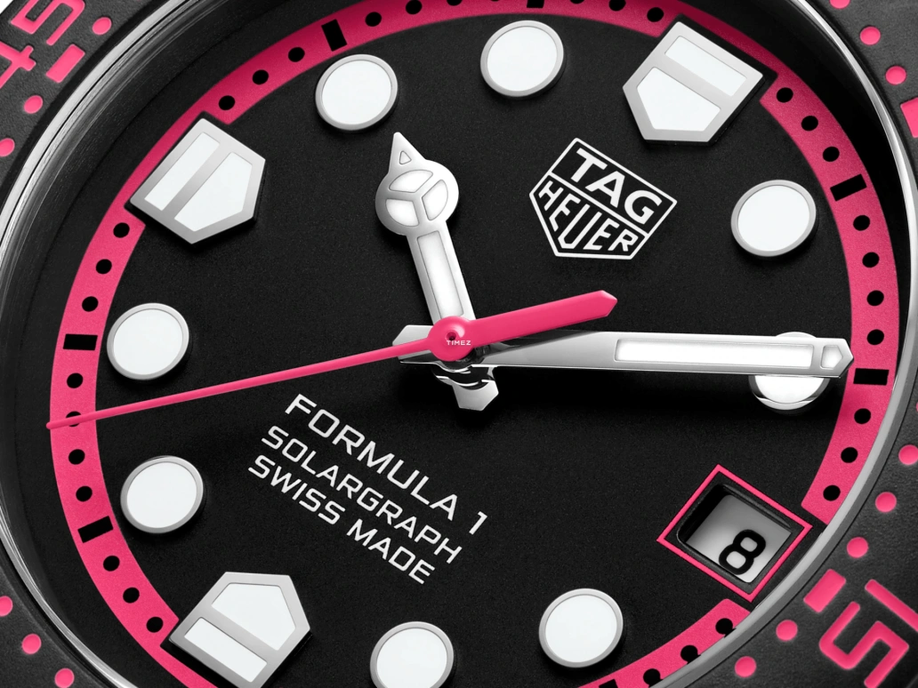 泰格豪雅,F1 38毫米,38毫米,精钢,黑色,石英,日历,太阳能充电,WBY111D,WBY111D.FT8084