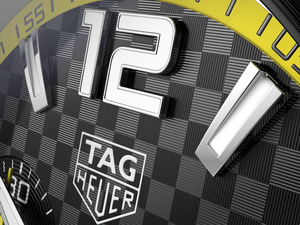 TAG Heuer,Formula 1 43mm,43mm,Stainless Steel,Black,Sapphire,Crystal Glass,Closed,CAZ101AC,CAZ101AC.BA0842