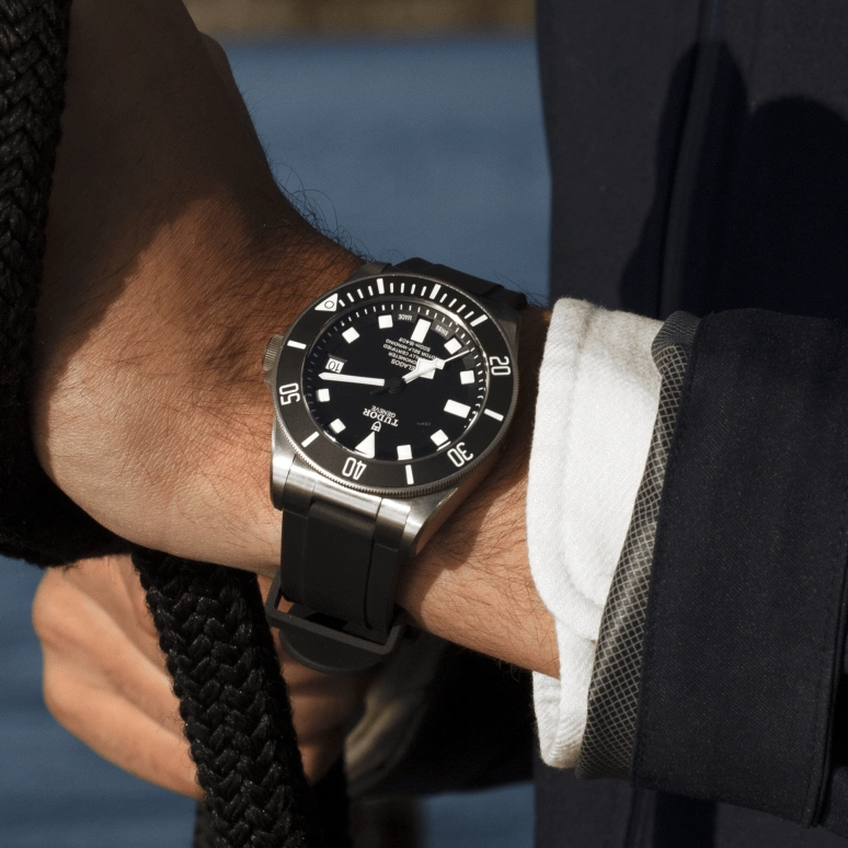 Tudor,Pelagos 42mm,42mm,Titanium,Stainless Steel,Black,Automatic,Date,70hours,25600TN,25600TN-0001