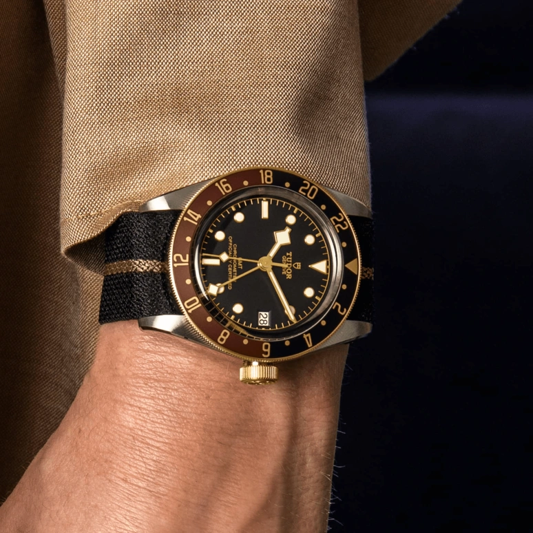 帝舵,碧湾格林尼治型 41毫米,41毫米,黄金,不锈钢,黑色,自动上弦,星期历,70小时,79833MN,79833MN-0004