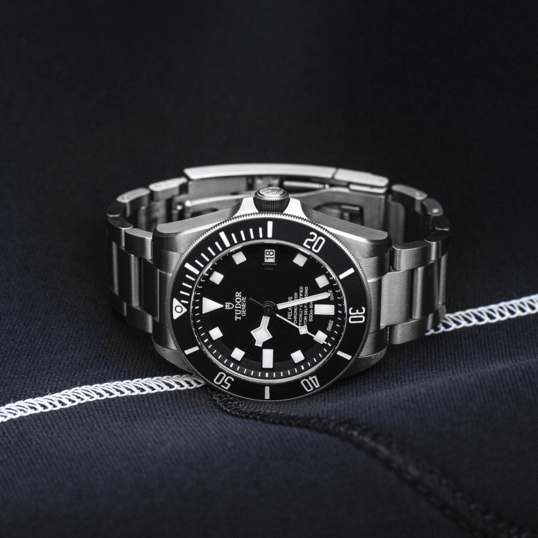 Tudor,Pelagos 42mm,42mm,Titanium,Stainless Steel,Black,Automatic,Date,70hours,25600TN,25600TN-0001