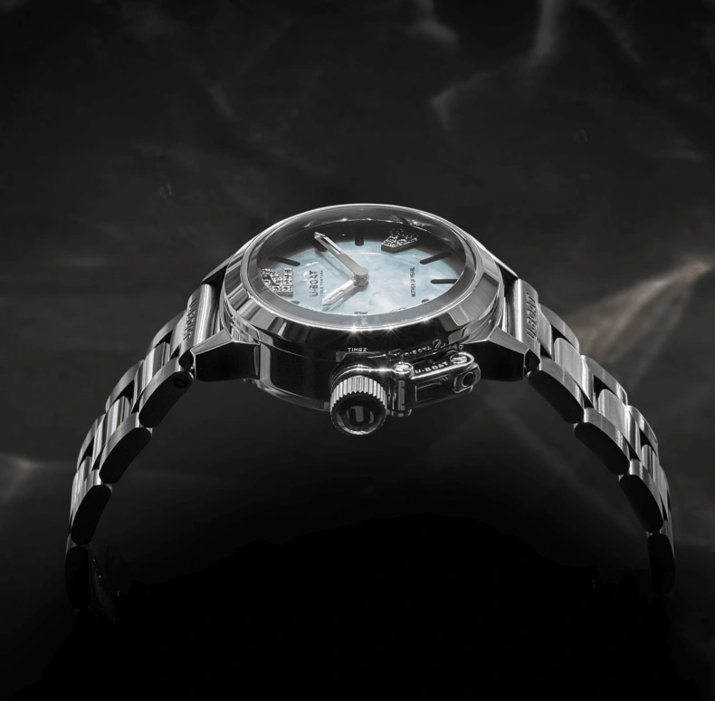 U-Boat,Classico 30mm,30mm,Stainless Steel,Ocean Blue,Quartz,Day,Sapphire,8900