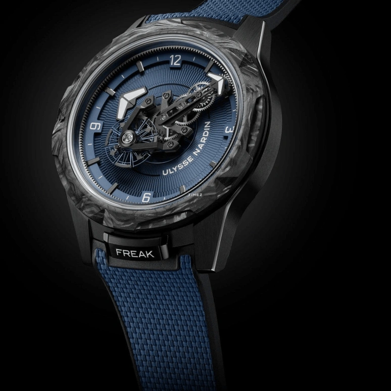 Ulysse Nardin,Freak 44mm,44mm,Titanium,Carbon,Blue,Automatic,90hours,In-house Caliber,2403,2403-500-3A/3A