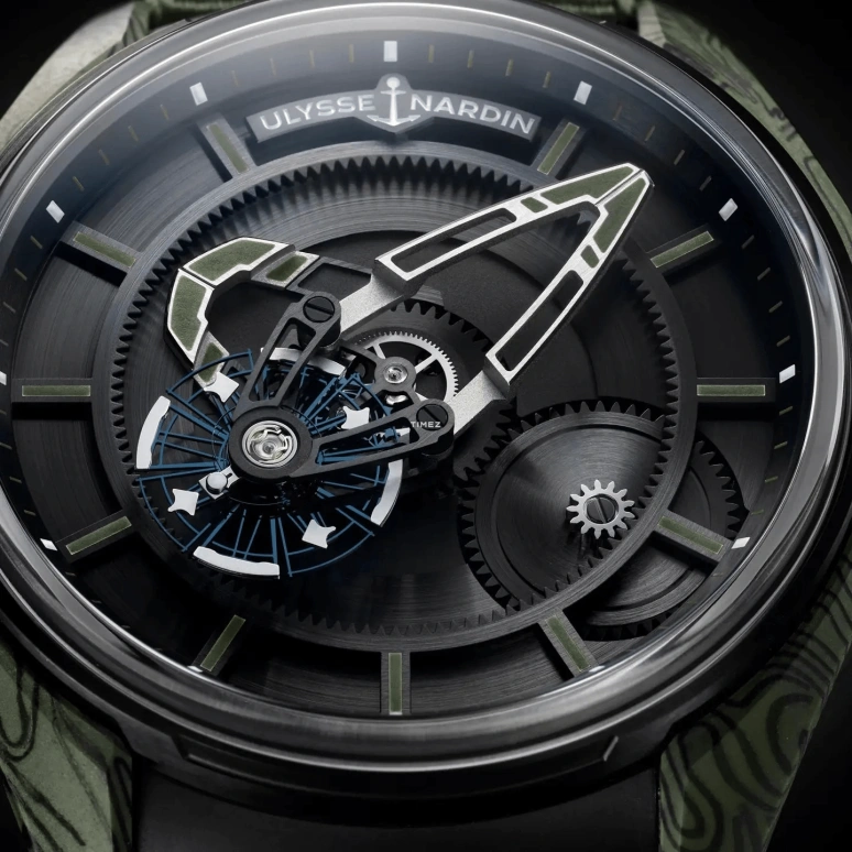 Ulysse Nardin,Freak 43mm,43mm,Titanium,Carbon,Black,Automatic,72hours,In-house Caliber,2303,2303-270-2A-KAKI/0A