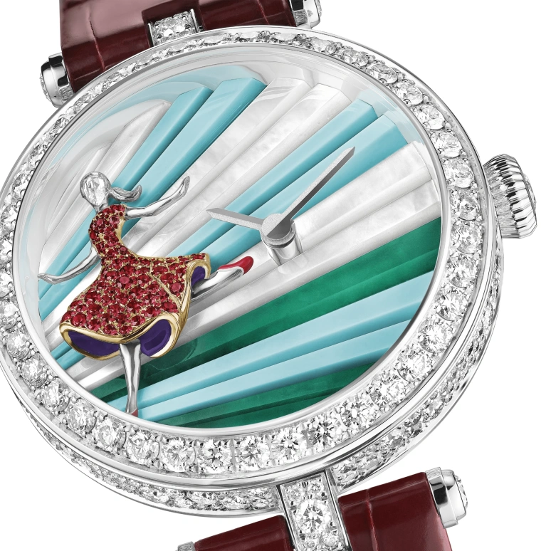 Van Cleef & Arpels,Extraordinary Dials™ 33mm,33mm,White Gold,Turquoise,Rose,White,Sapphire,Crystal Glass,Setting,Mother of Pearl,Turquoise,Ruby,Diamonds,VCARO8Z200