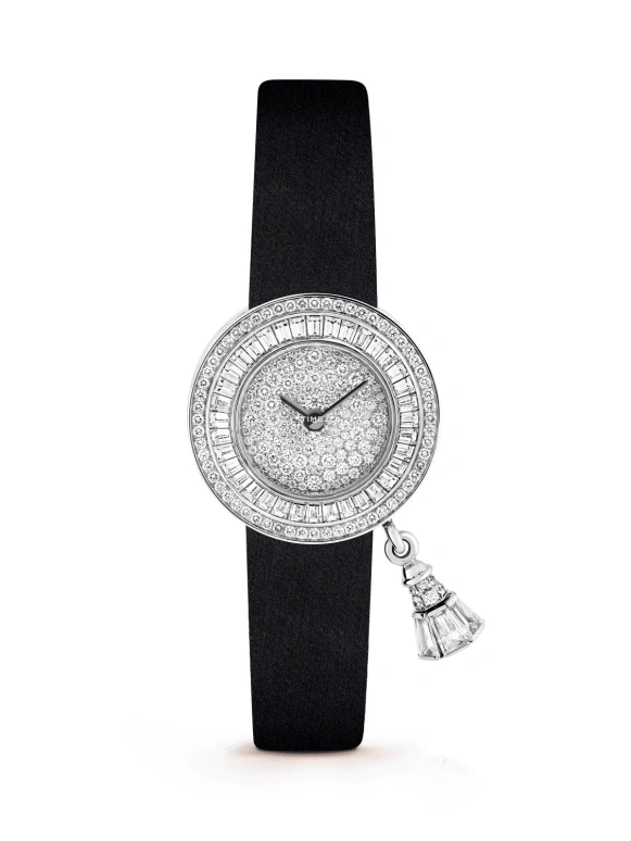 Van Cleef & Arpels,Charms 21mm,21mm,White Gold,Silver White,Quartz,Sapphire,Crystal Glass,Round,VCARO8O800