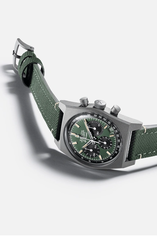 真力时,Chronomaster旗舰 37毫米,37毫米,钛金,夜光,米色,卡其绿色,自动上弦,计时,日历,97,97.T384.400/57.C856