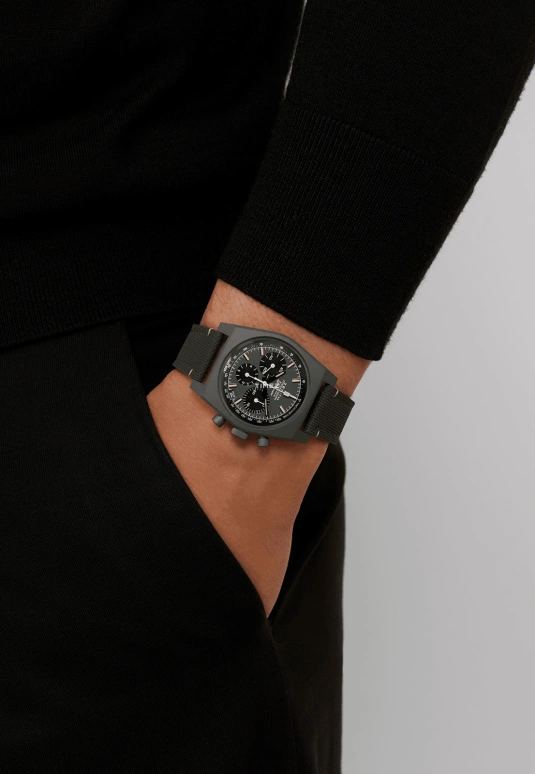真力时,Chronomaster旗舰 37毫米,37毫米,钛金,夜光,米色,卡其绿色,自动上弦,计时,日历,97,97.T384.400/57.C856